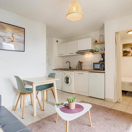 Cosy Flat At 100M From The Beach And Parking Ouistreham Exterior photo