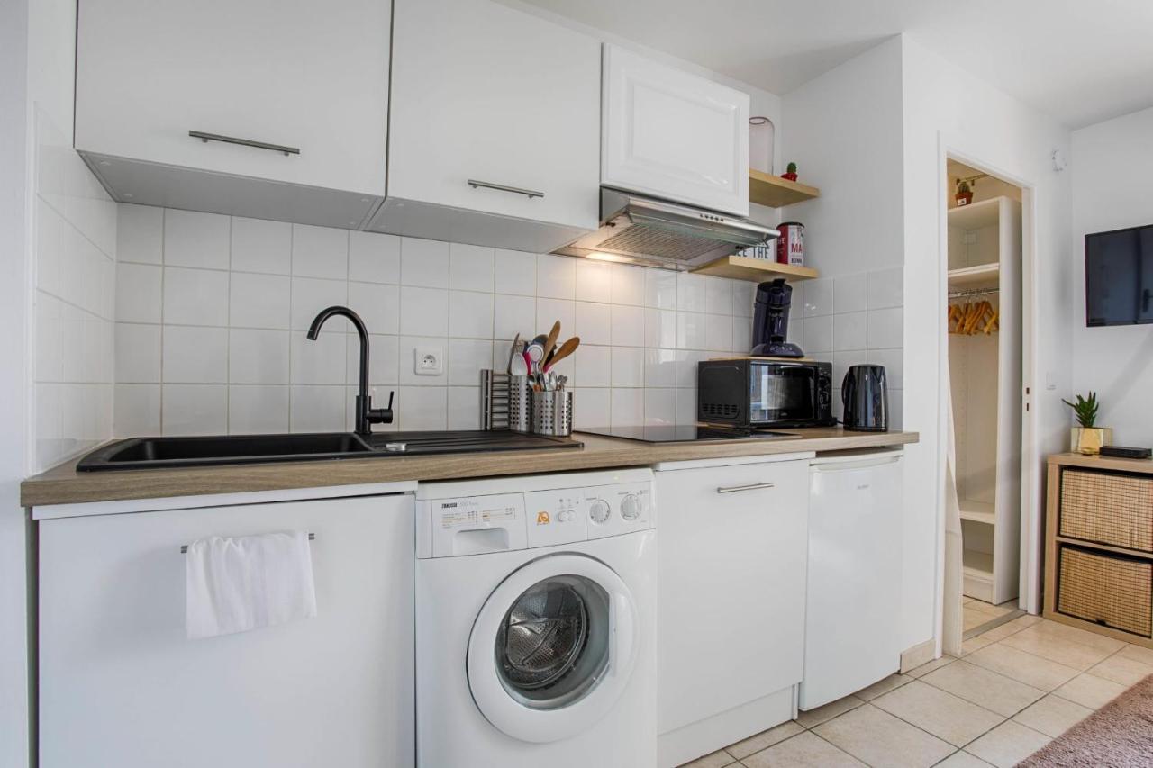 Cosy Flat At 100M From The Beach And Parking Ouistreham Exterior photo