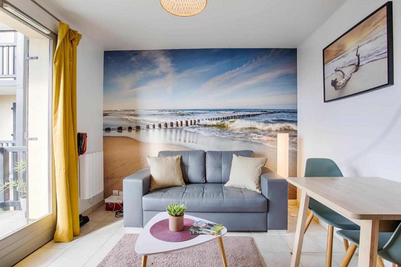 Cosy Flat At 100M From The Beach And Parking Ouistreham Exterior photo